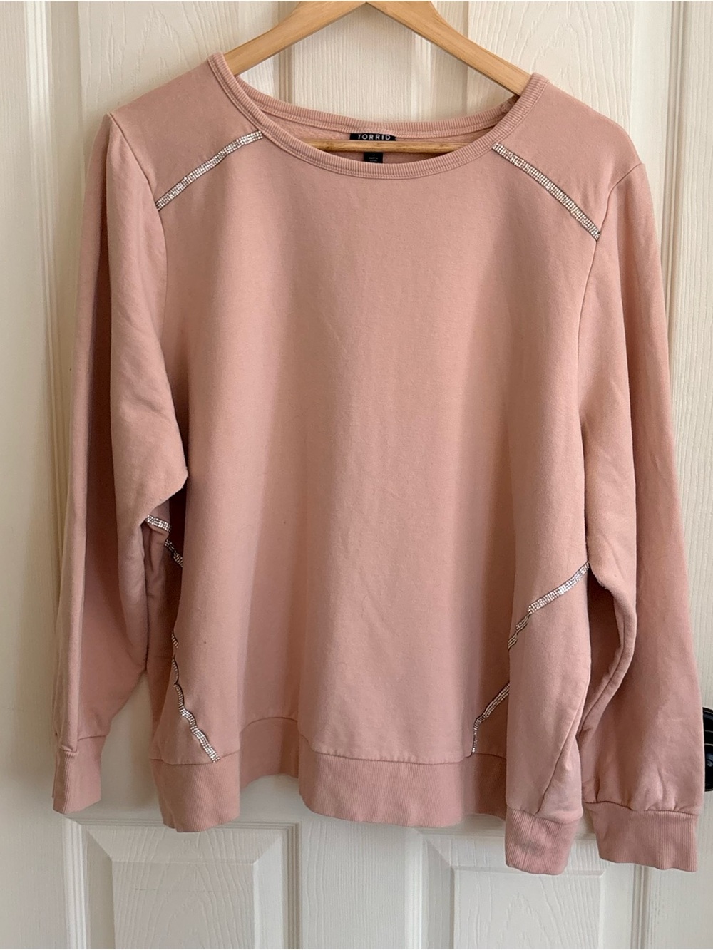 torrid Soft Blush Pink Crewneck Pullover with Rhinestone Embellishments 3X